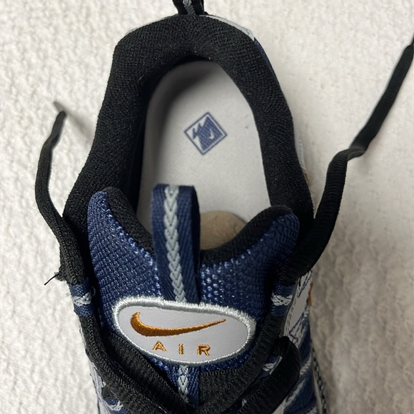 Nike Air Humana trail shoes men’s size 8 new with out box - Picture 6 of 6